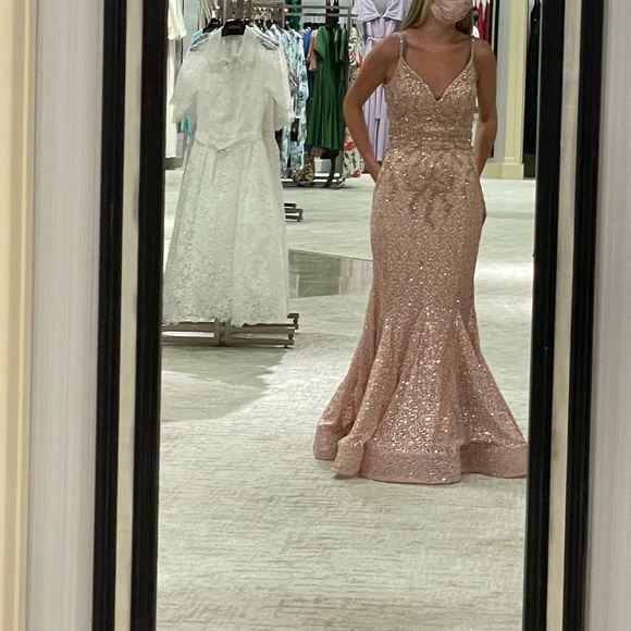 Available: Macduggal PROM DRESS - Picture 4 of 6